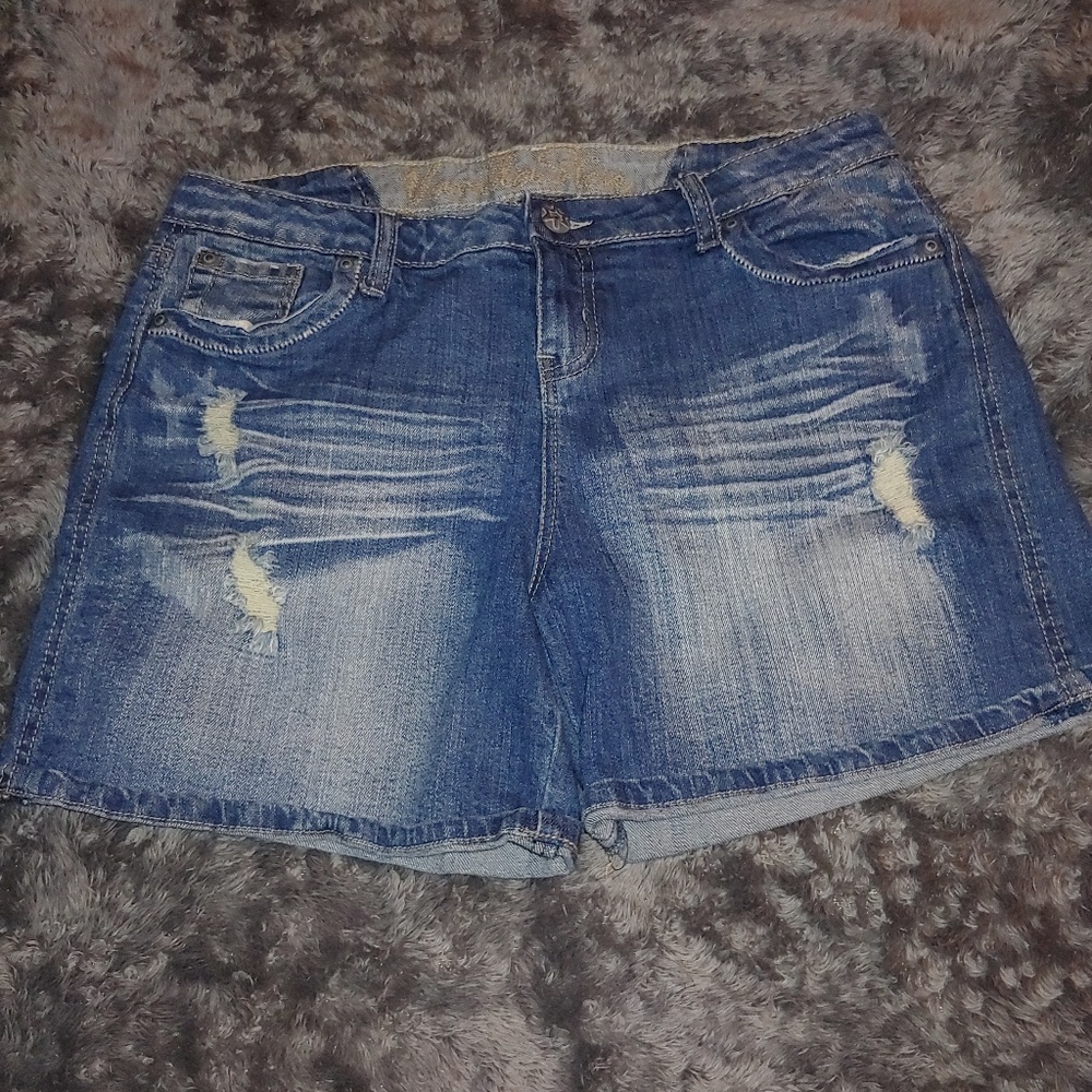 Vanilla Star shorts